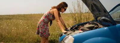 panne voiture champs