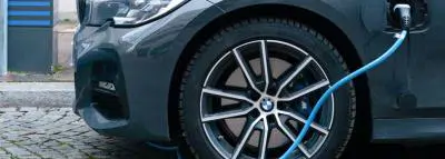 roue voiture câble électrique